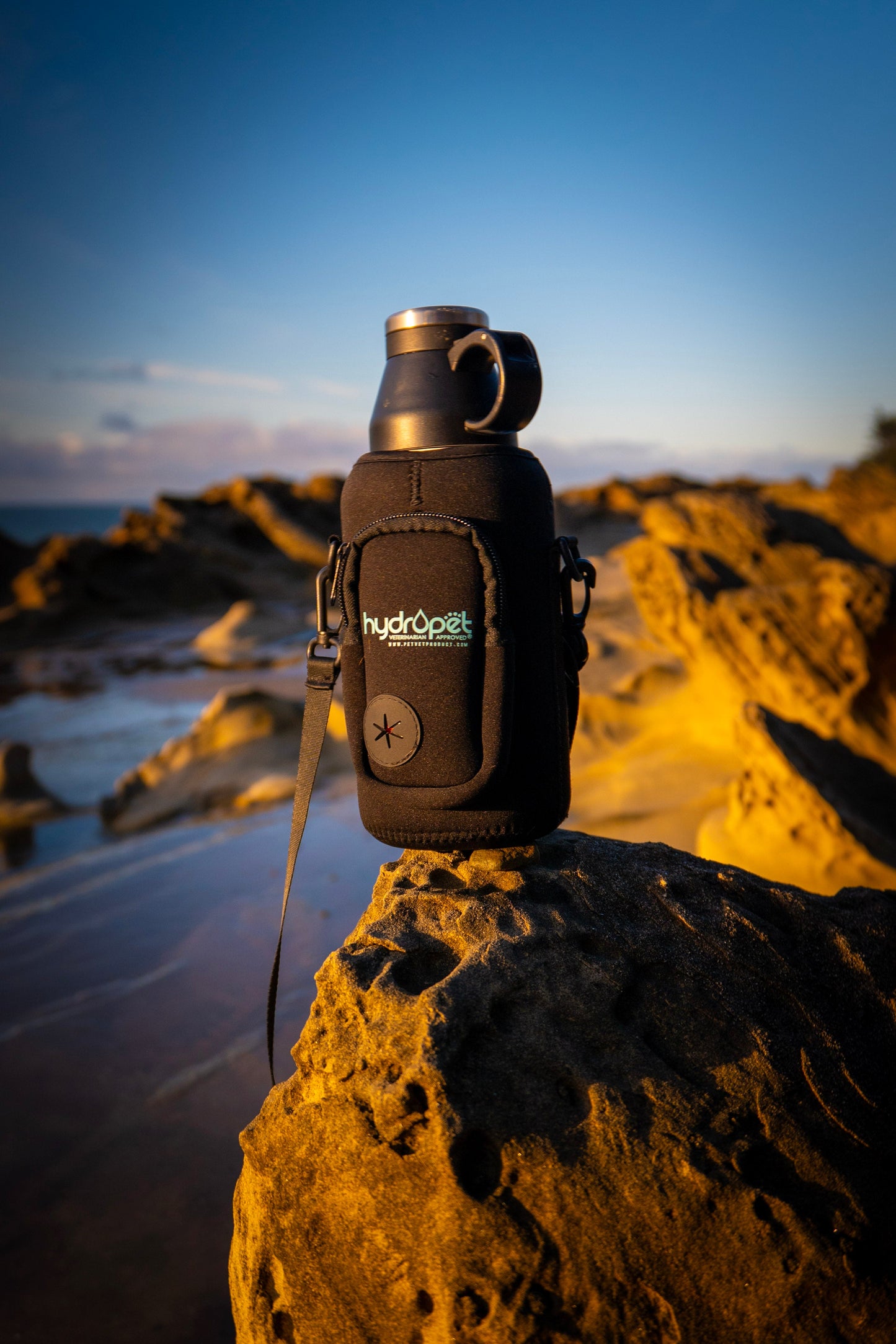 HydroPet Stainless Steel Dog Water Bottle with Dual Bowls (32 oz / 64 oz)